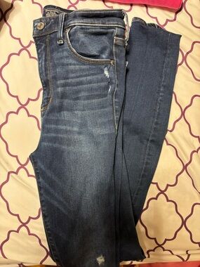 Abercrombie & Fitch Women’s Skinny Jeans - Dark Blue Wash